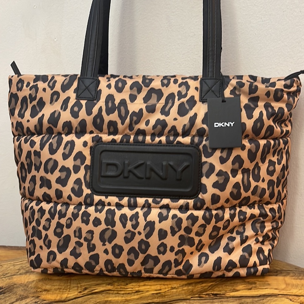 🆕DKNY Torie Leopard Print Tote NWT - Picture 1 of 9